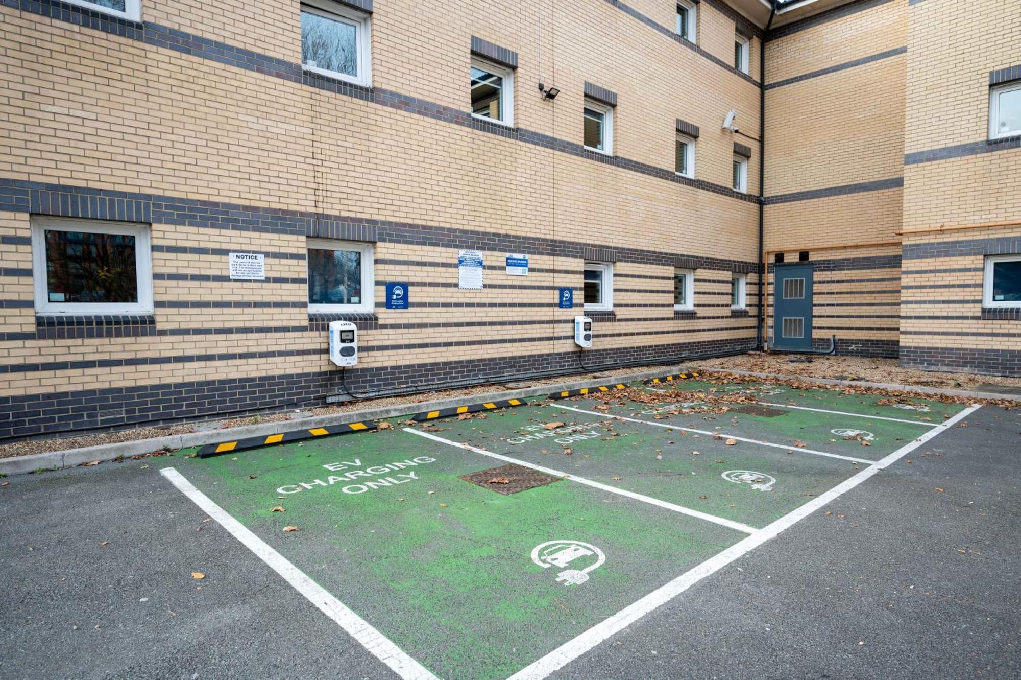 Ibis Budget London Barking Barking  Exterior photo
