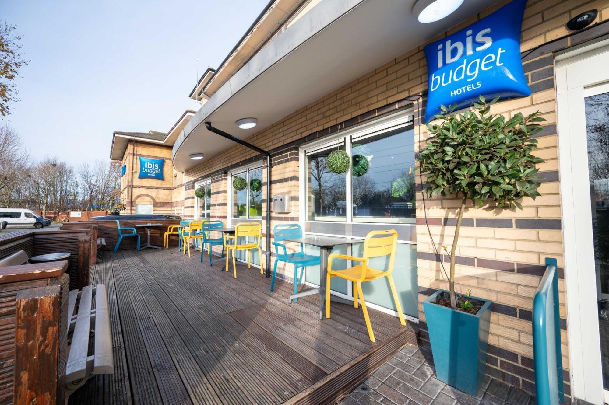 Ibis Budget London Barking Barking  Exterior photo