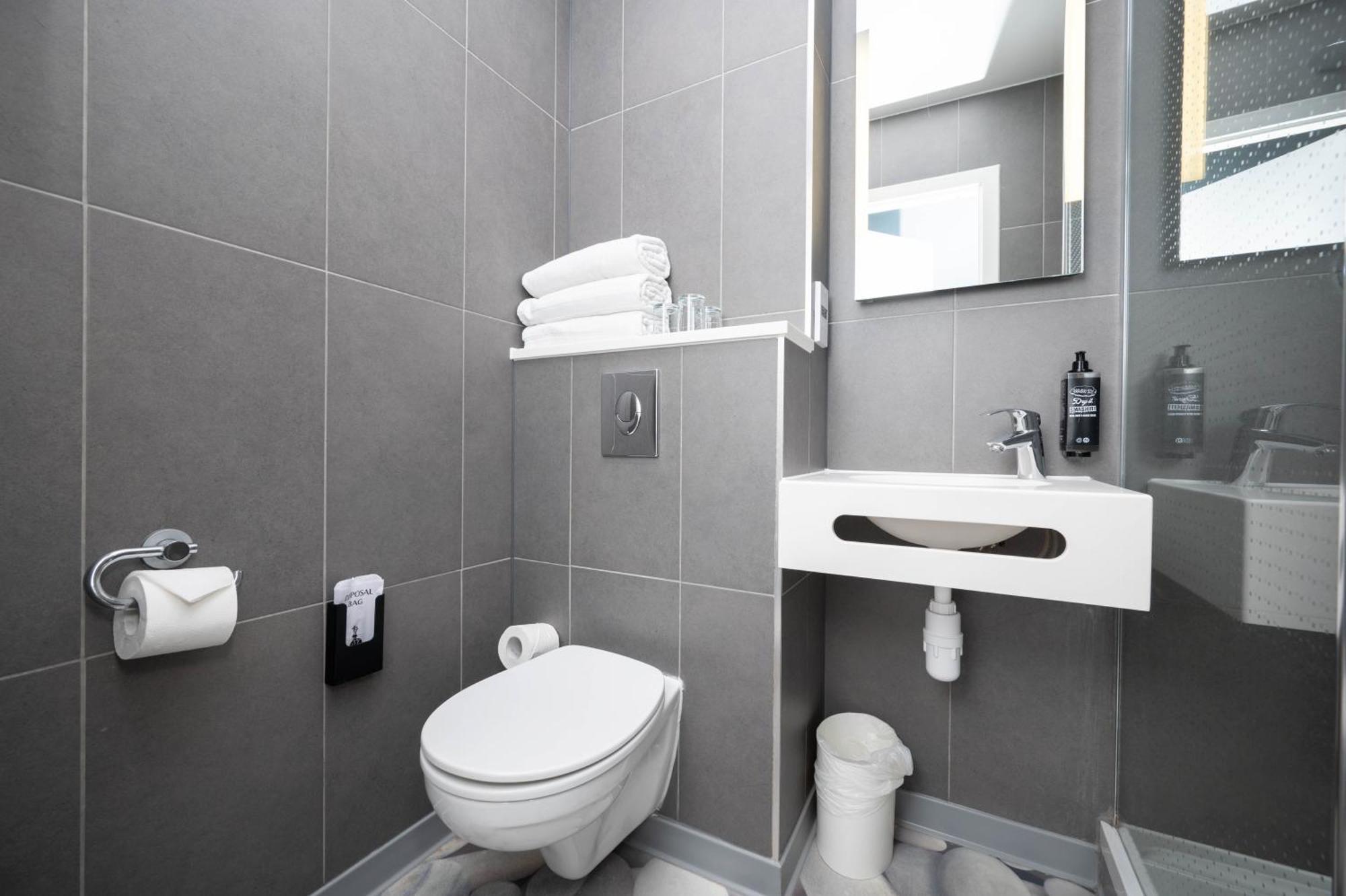 Ibis Budget London Barking Barking  Exterior photo