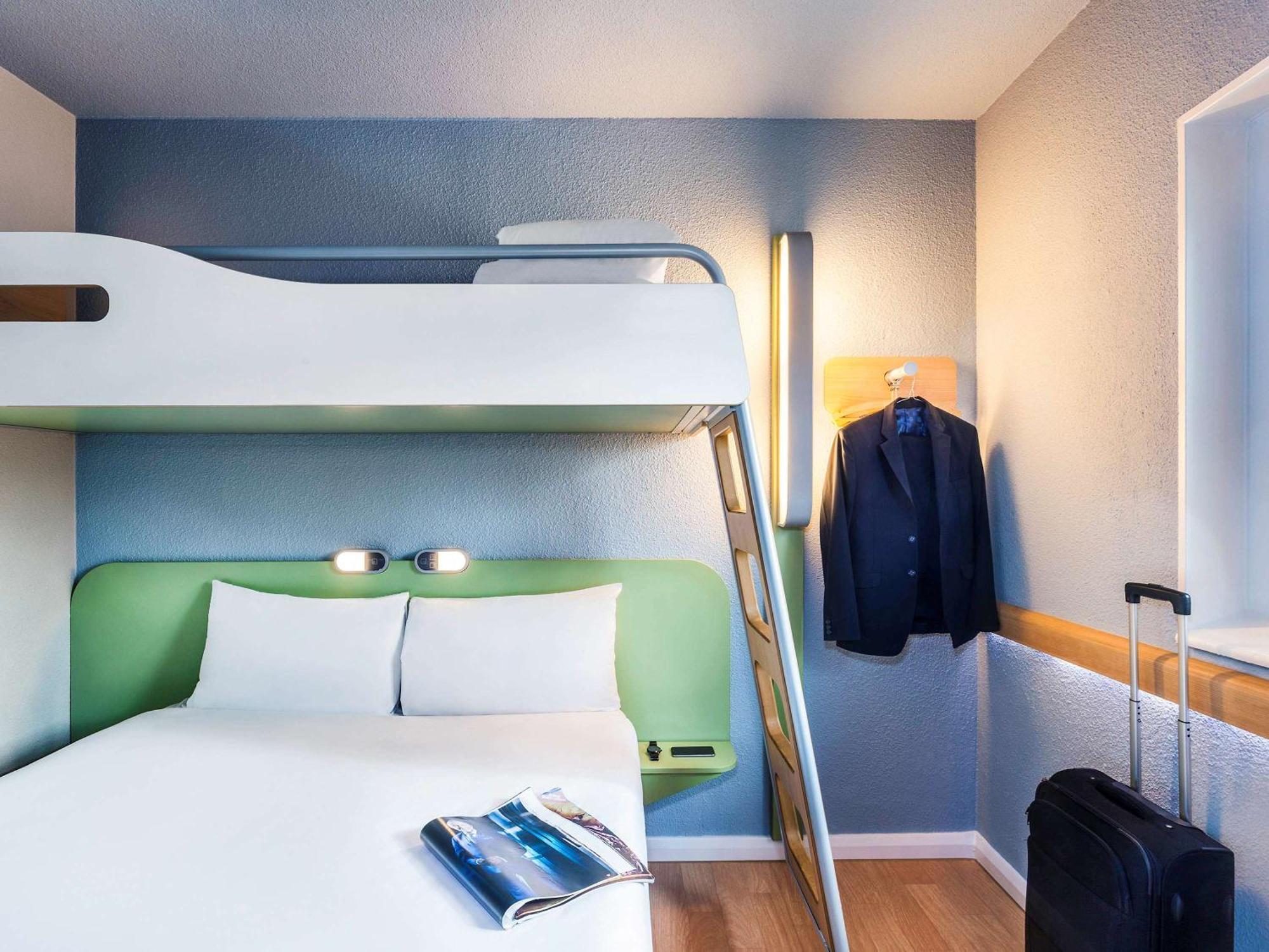 Ibis Budget London Barking Barking  Exterior photo