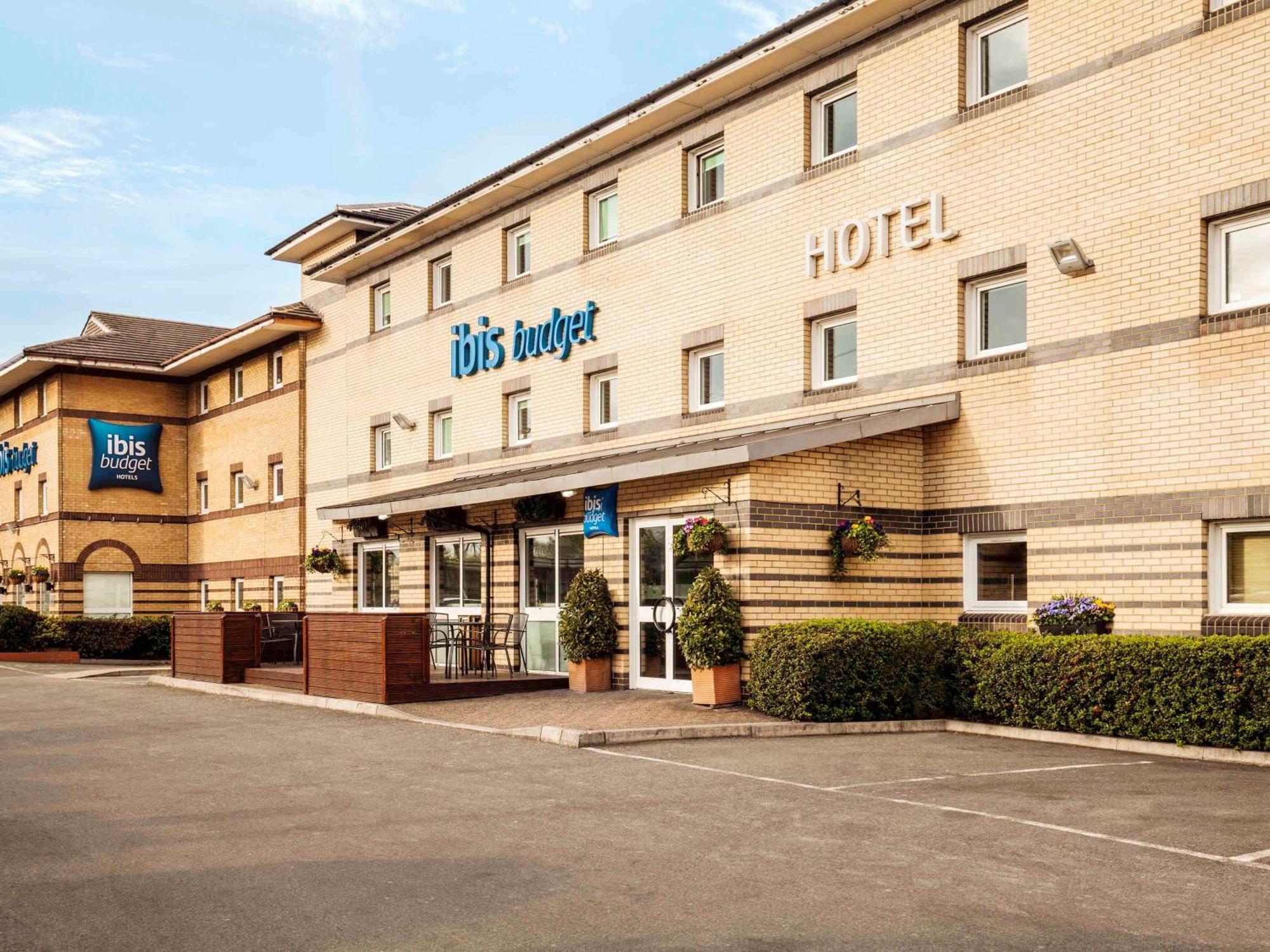 Ibis Budget London Barking Barking  Exterior photo